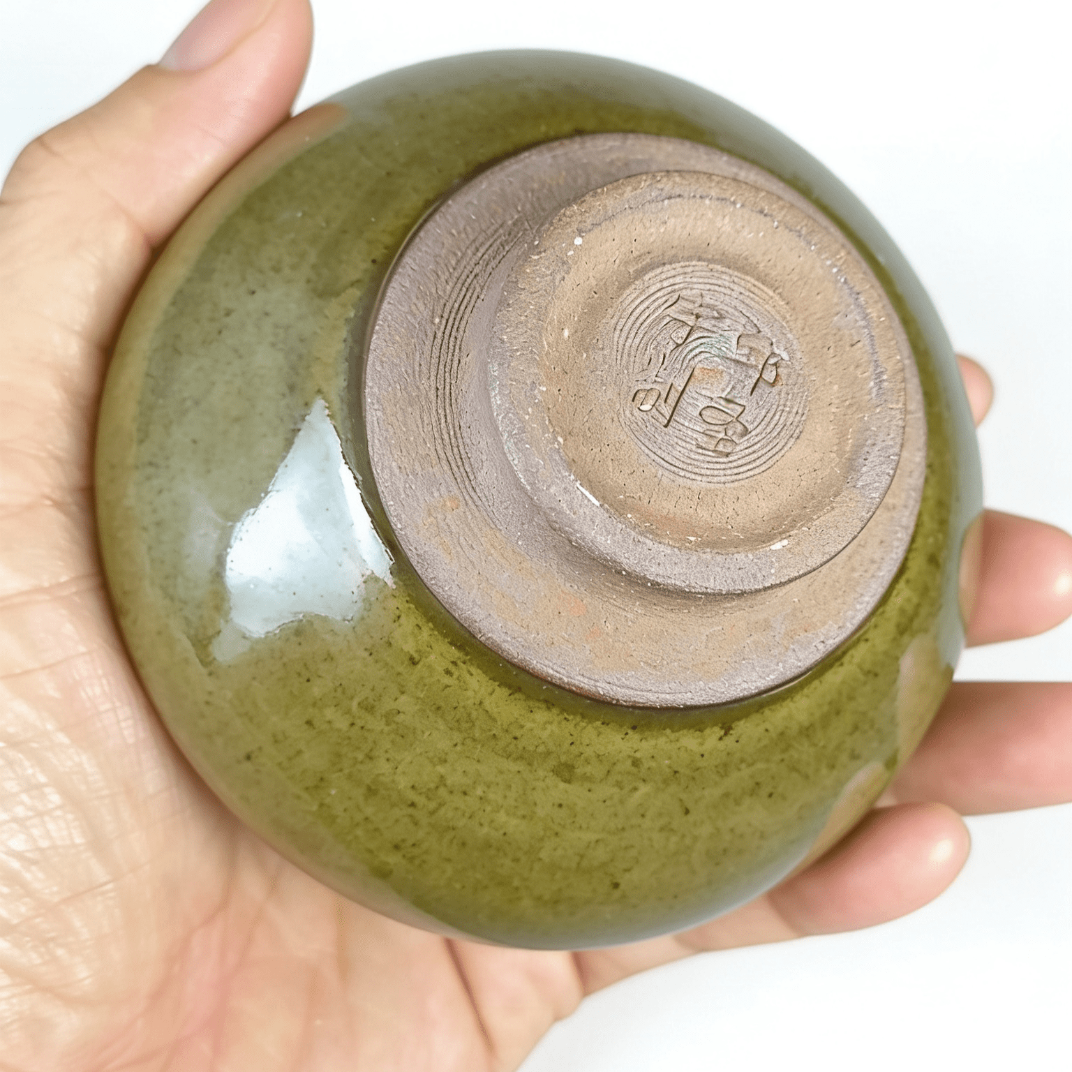 porcelain-tea-cups-green-inhand.png porcelain-tea-cups-green-inhand.png