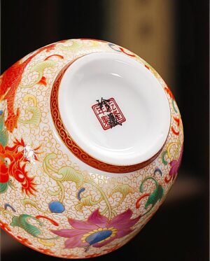 porcelain-tea-cups-porcelain-royal-majesty-bottom.jpg