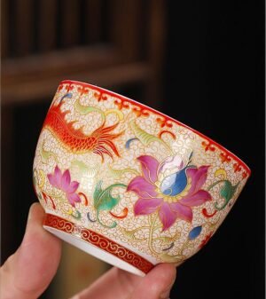 porcelain-tea-cups-porcelain-royal-majesty-left.jpg