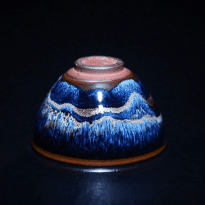 porcelain-tea-cups-snow-mountain-down