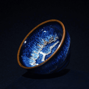 porcelain-tea-cups-snow-mountain-right