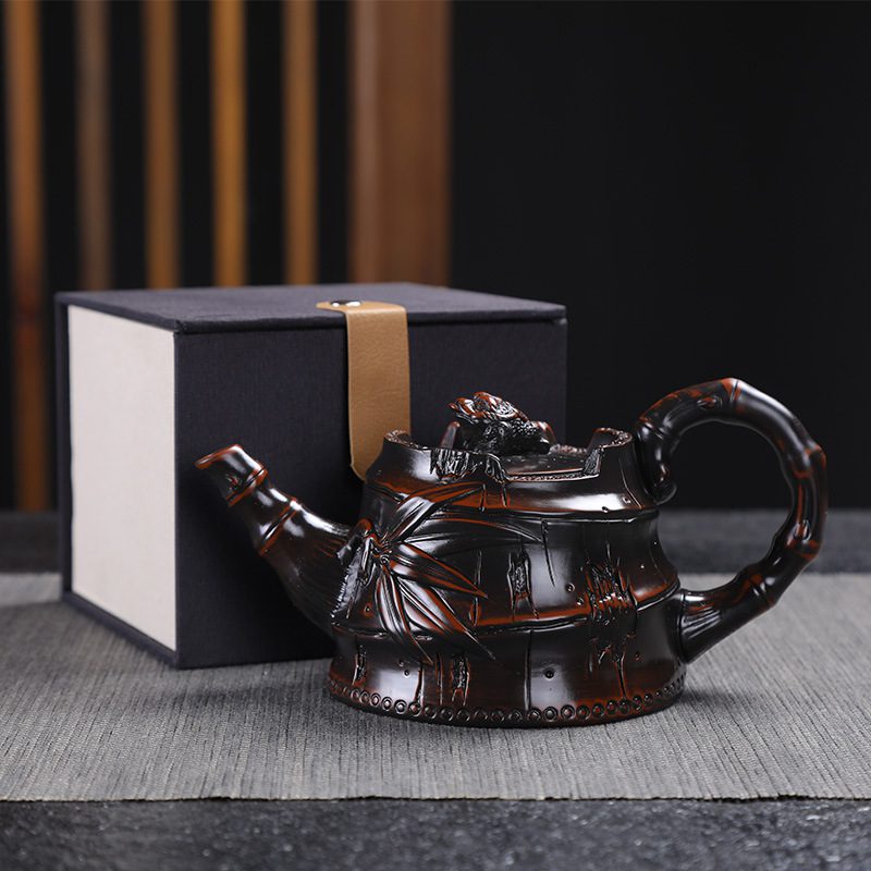 vintage-brown-teapot-yixing purple clay-bamboo-giftbox vintage-brown-teapot-yixing purple clay-bamboo-giftbox